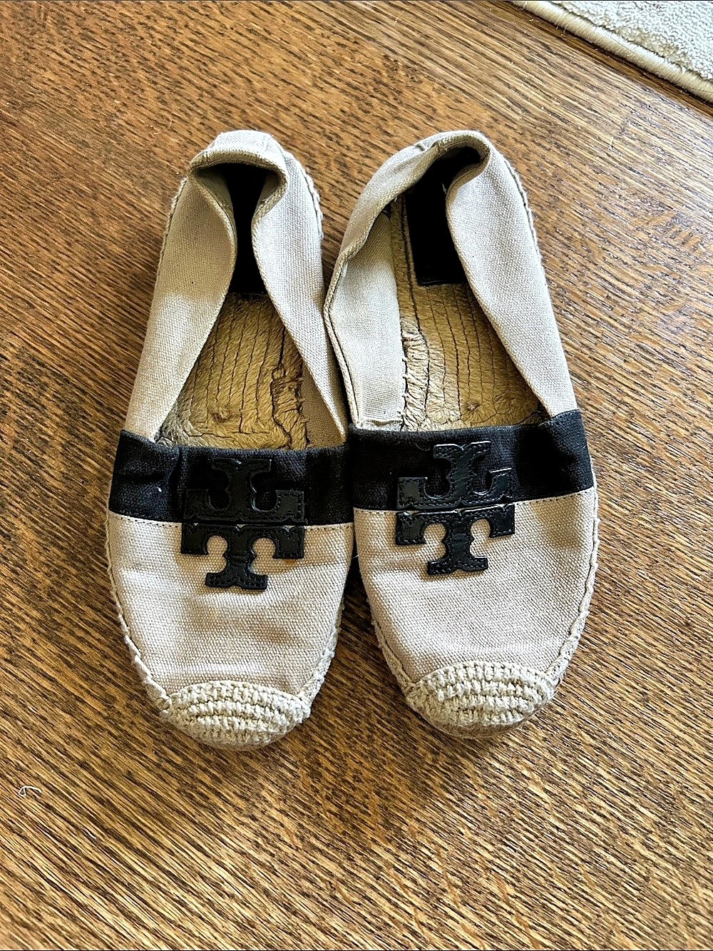 Tory Burch Color Block Flat Espadrille Beige & Black